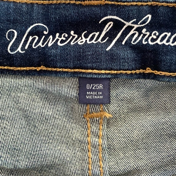Universal Thread Jean Shorts - Picture 3 of 5